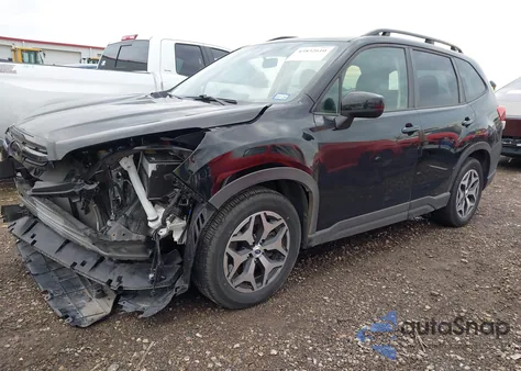 2023 Subaru Forester Premium z USA, uszkodzony, nr VIN JF2SKADC9PH440700